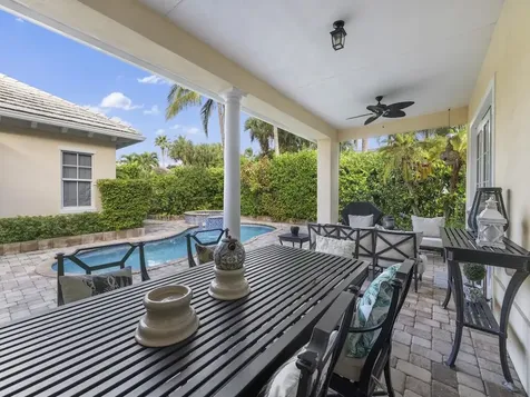 6585 Martinique Way Vero Beach FL 32967