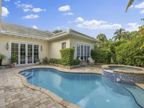 6585 Martinique Way Vero Beach FL 32967