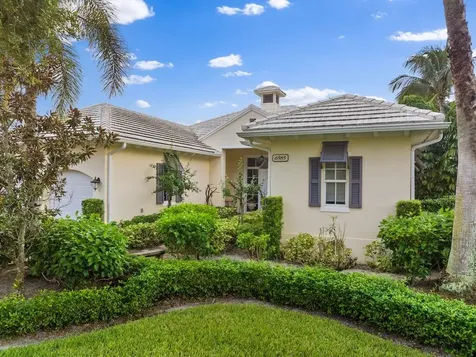 6585 Martinique Way Vero Beach FL 32967