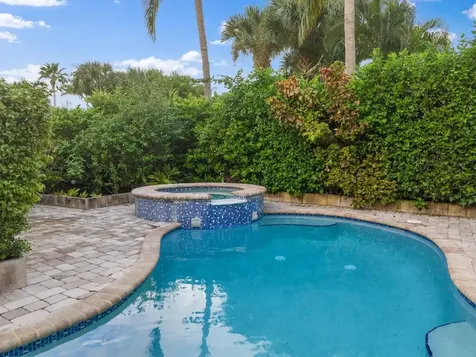 6585 Martinique Way Vero Beach FL 32967
