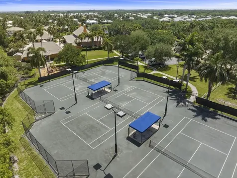 6585 Martinique Way Vero Beach FL 32967