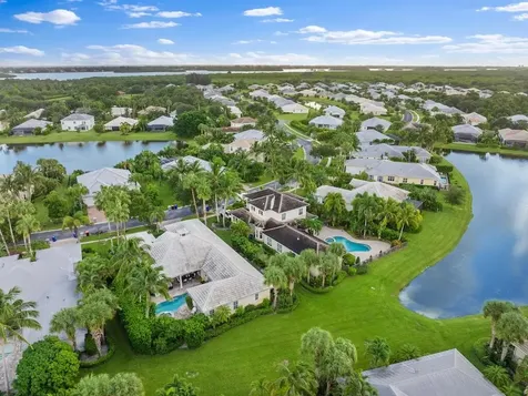 6585 Martinique Way Vero Beach FL 32967