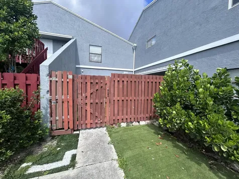 22 Crossings Circle Boynton Beach FL 33435