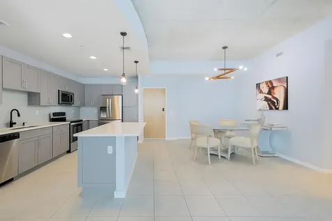 300 S Australian Avenue West Palm Beach FL 33401