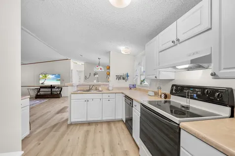 8199 Se Eagle Avenue Hobe Sound FL 33455
