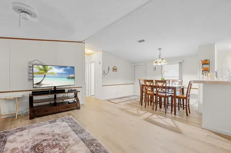 8199 Se Eagle Avenue Hobe Sound FL 33455