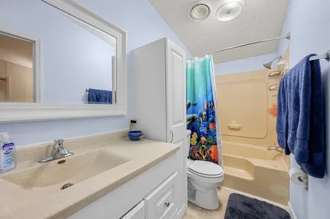 8199 Se Eagle Avenue Hobe Sound FL 33455