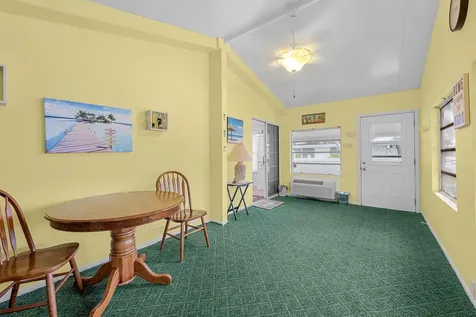 8199 Se Eagle Avenue Hobe Sound FL 33455