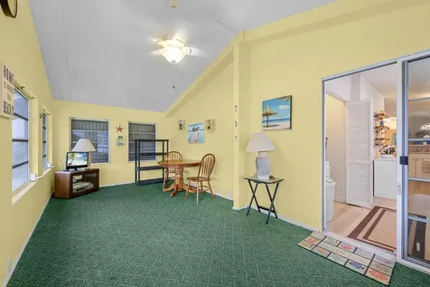 8199 Se Eagle Avenue Hobe Sound FL 33455