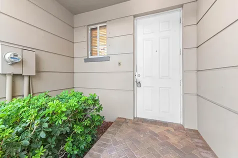 975 Tortuga Lane Riviera Beach FL 33404