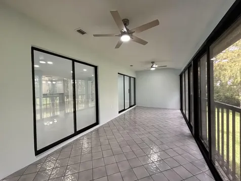 9266 Vista Del Lago Boca Raton FL 33428