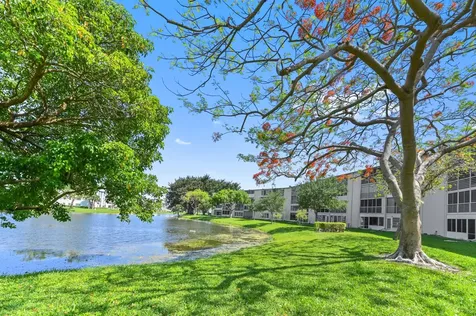 3046 Newcastle C Boca Raton FL 33434