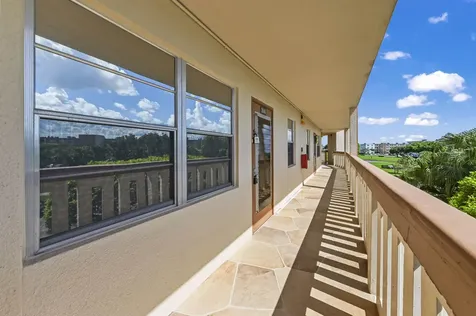 3046 Newcastle C Boca Raton FL 33434