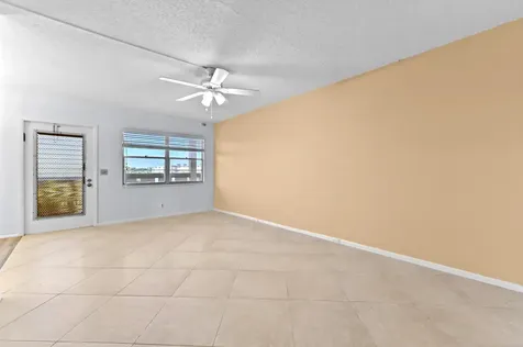 3046 Newcastle C Boca Raton FL 33434