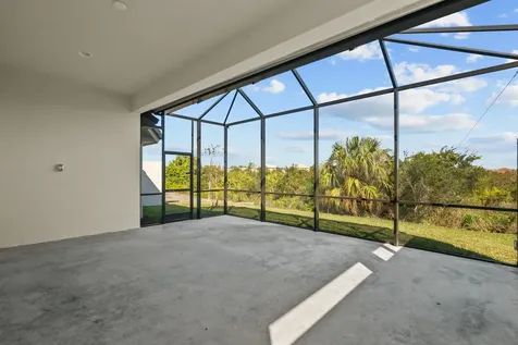 12501 Sw Sunrise Lake Terrace Port Saint Lucie FL 34987