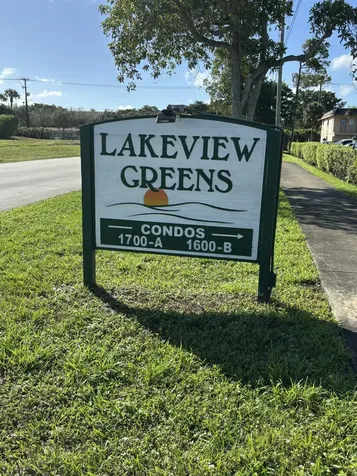 1700 Dover Road Delray Beach FL 33445