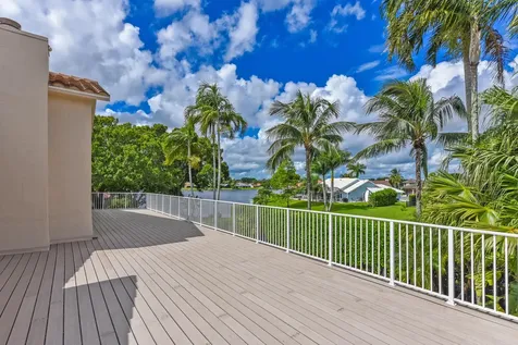 2022 Sunderland Avenue Wellington FL 33414
