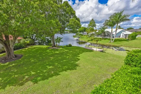 2022 Sunderland Avenue Wellington FL 33414