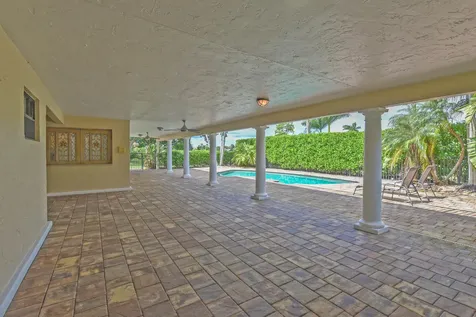 2022 Sunderland Avenue Wellington FL 33414