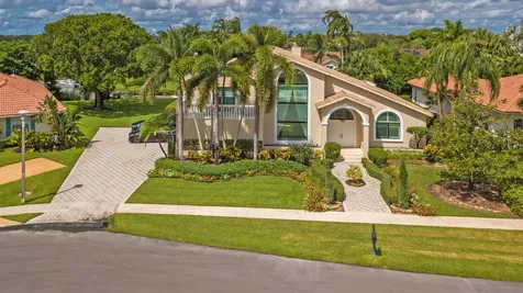 2022 Sunderland Avenue Wellington FL 33414