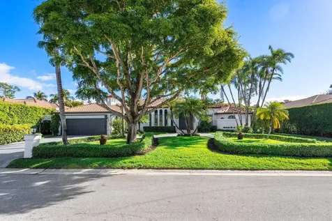 598 N Country Club Drive Atlantis FL 33462