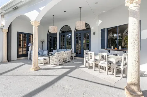 598 N Country Club Drive Atlantis FL 33462