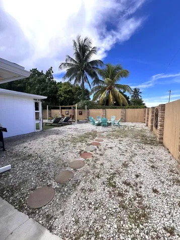902 S Swinton Avenue Delray Beach FL 33444