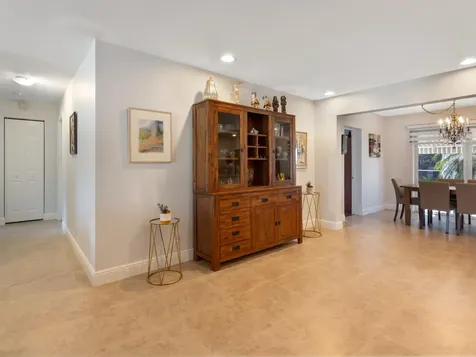 2208 Sw 19th Avenue Boynton Beach FL 33426