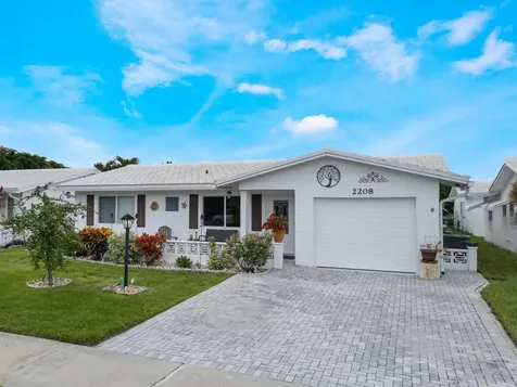 2208 Sw 19th Avenue Boynton Beach FL 33426