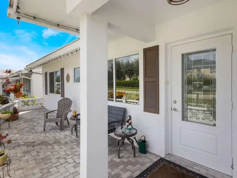 2208 Sw 19th Avenue Boynton Beach FL 33426