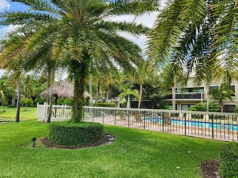 11863 Wimbledon Circle Wellington FL 33414