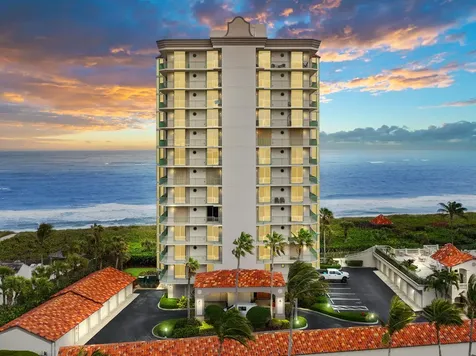 4330 N A1a Hutchinson Island FL 34949