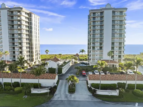 4330 N A1a Hutchinson Island FL 34949