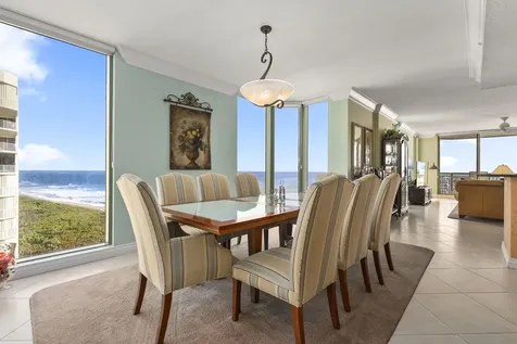 4330 N A1a Hutchinson Island FL 34949