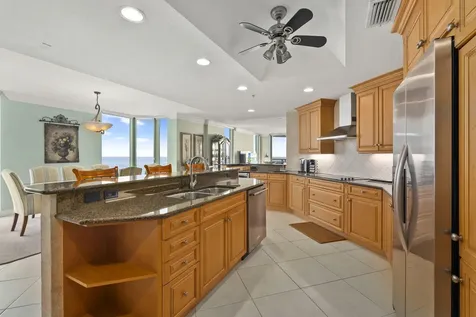 4330 N A1a Hutchinson Island FL 34949