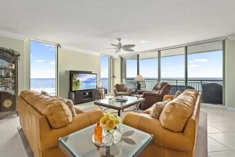 4330 N A1a Hutchinson Island FL 34949