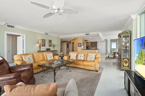 4330 N A1a Hutchinson Island FL 34949