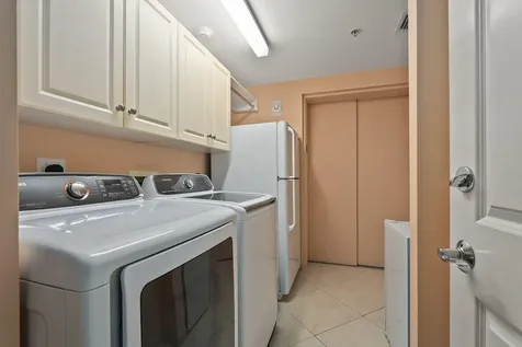 4330 N A1a Hutchinson Island FL 34949