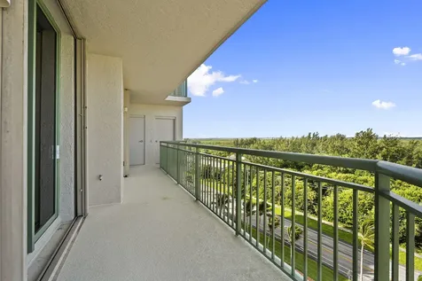 4330 N A1a Hutchinson Island FL 34949