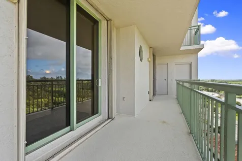 4330 N A1a Hutchinson Island FL 34949