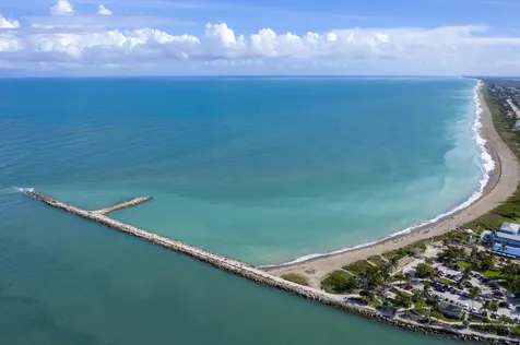 4330 N A1a Hutchinson Island FL 34949