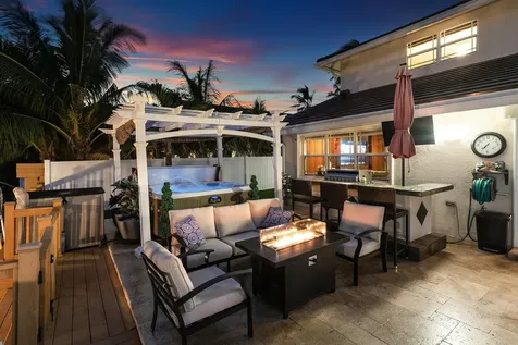 1548 Sw 5th Avenue Boca Raton FL 33432