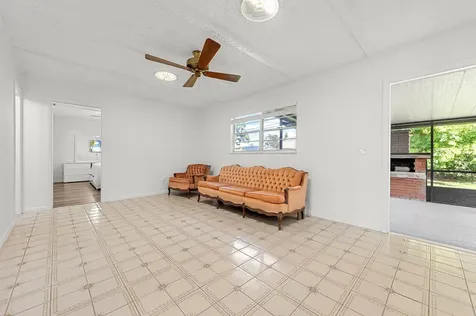 357 Nw Hogan Street Port Saint Lucie FL 34983