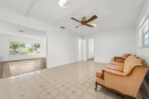 357 Nw Hogan Street Port Saint Lucie FL 34983