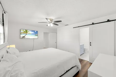 357 Nw Hogan Street Port Saint Lucie FL 34983