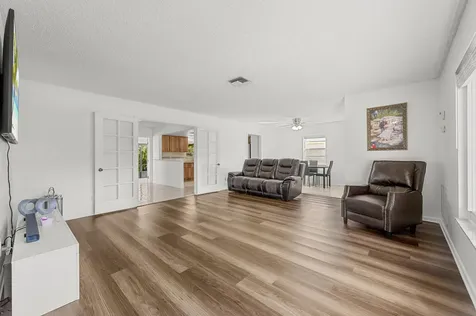 357 Nw Hogan Street Port Saint Lucie FL 34983