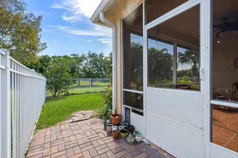 9686 Sw Glenbrook Drive Port Saint Lucie FL 34987