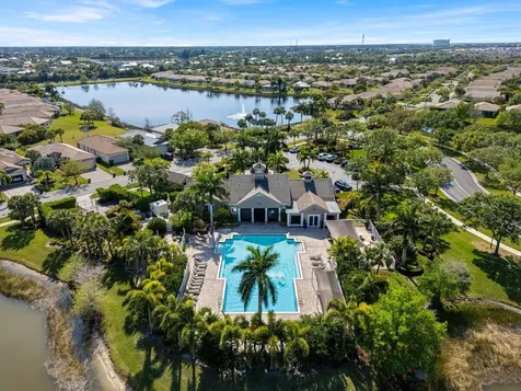 9686 Sw Glenbrook Drive Port Saint Lucie FL 34987