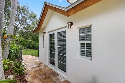 2938 Banyan Boulevard Circle Boca Raton FL 33431