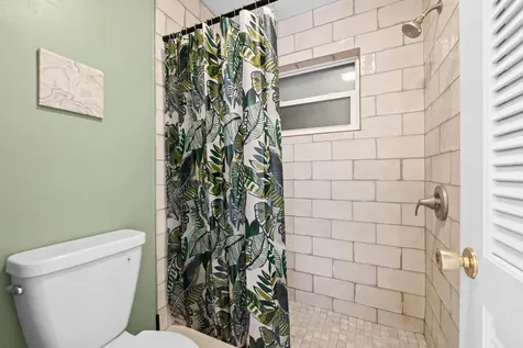 1025 S Drive Delray Beach FL 33445